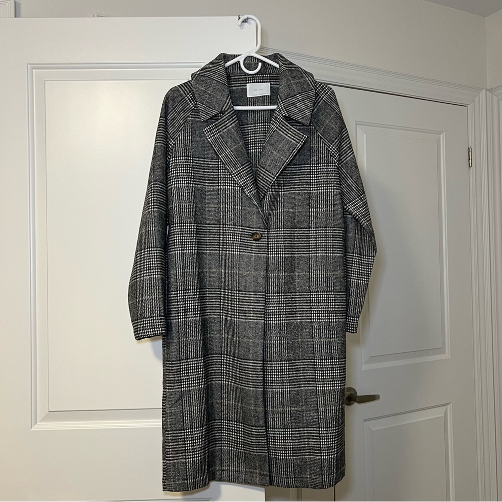 OAK + FORT Black and White Plaid Coat